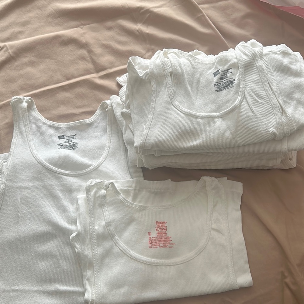 15 Hanes Sleeveless Undershirts XL